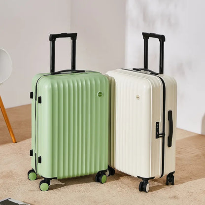 Hartschalentrolley mit Spinner-Rädern und Passwortschutz - ROCKON